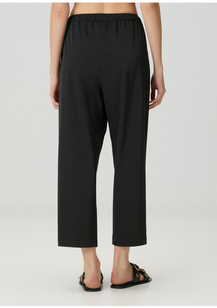 Siyah Crop Pantolon fırsatları