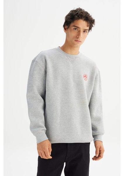 Pamuklu Içi Polarlı Regular Fit Normal Kesim Bisiklet Yaka Baskılı Sweatshirt modelleri