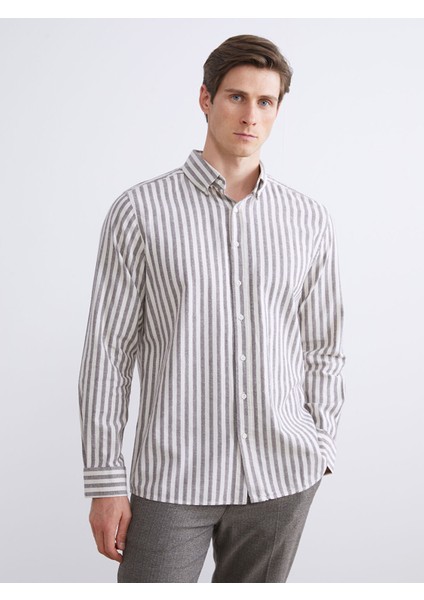 Yeni Sezon Regular Fit Çizgili Keten Görünümlü Erkek Gömlek