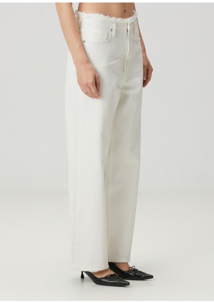 Beyaz Jean Pantolon modelleri