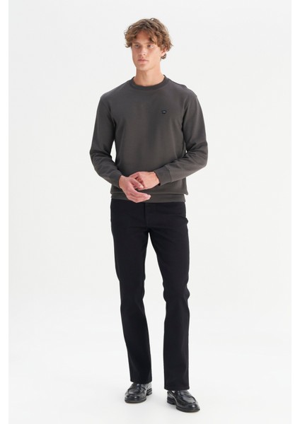 Pamuklu Regular Fit Normal Kesim Bisiklet Yaka Logo Detaylı Sweatshirt fiyatları