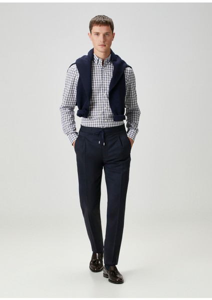 Beyaz Mavi Ekose Desenli Gömlek