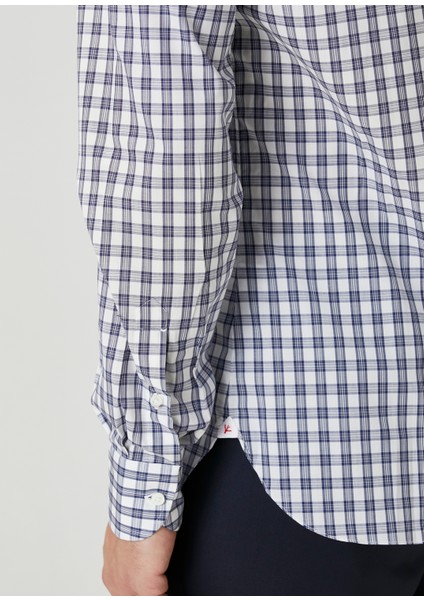 Beyaz Mavi Ekose Desenli Gömlek
