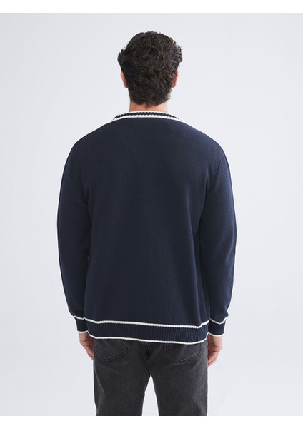 Yeni Sezon Standart Kalıp V Yaka Erkek Triko Hırka fırsatları