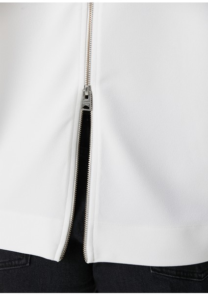 Dani Beyaz T-Shirt indirimleri