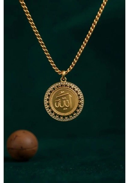 Allah Yazılı Kolye – Çelik Altın Kaplama, Manevi Koruyucu Takı fiyatları