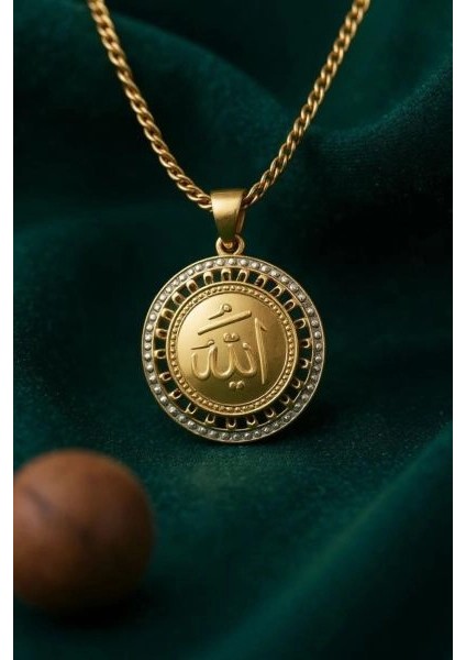 Allah Yazılı Kolye – Çelik Altın Kaplama, Manevi Koruyucu Takı modelleri