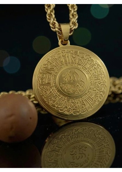 Ayetel Kürsi Allah Yazılı Kolye – Çelik Altın Kaplama, Manevi Koruyucu Takı fiyatları