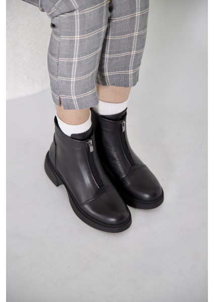 217551115-1 Zenne Kadın Bot Siyah Napa Deri