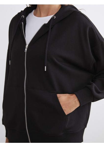 Yeni Sezon Kapüşonlu Oversize Kadın Fermuarlı Sweatshirt modelleri