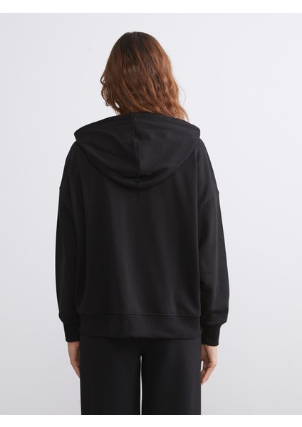 Yeni Sezon Kapüşonlu Oversize Kadın Fermuarlı Sweatshirt fırsatları