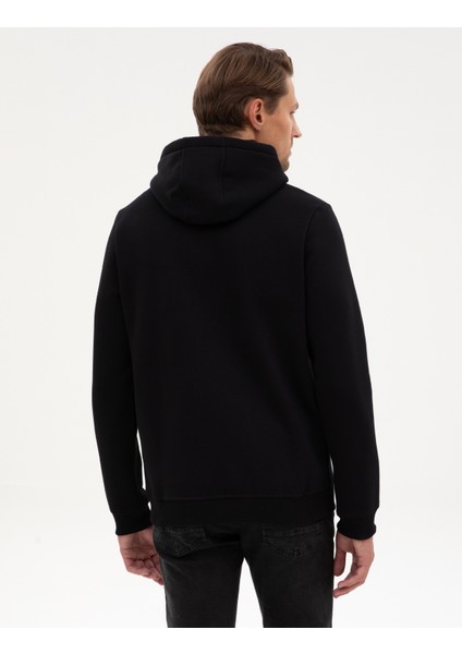 Erkek Siyah Regular Fit Sweatshirt 50315575-VR046 indirimleri