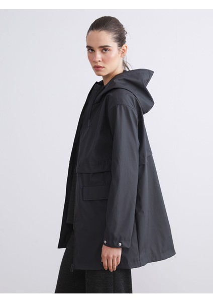 Yeni Sezon Kapüşonlu Kadın Yağmurluk