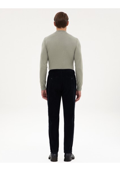 Erkek Lacivert Carrot Fit Beli Lastikli Kordonlu Kanvas Pantolon 50315294-VR033 fırsatları