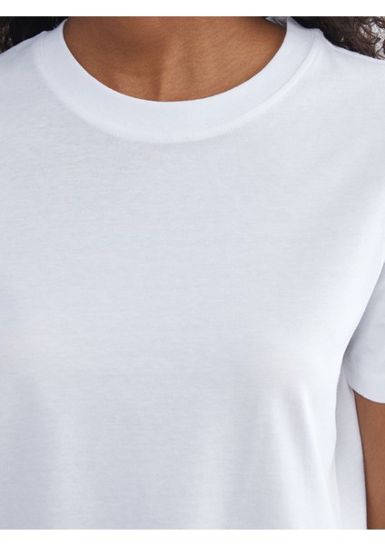 Yeni Sezon Bisiklet Yaka Kadın Tişört modelleri