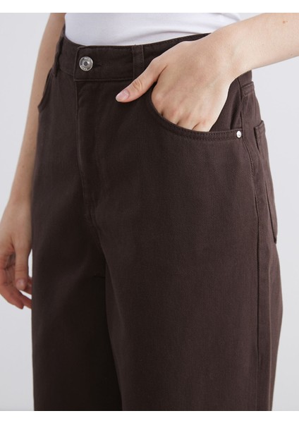 Yeni Sezon Baggy Fit Kadın Jean Pantolon modelleri