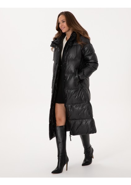 Kadın Siyah Regular Fit Kaban 50308988-VR046 fırsatları