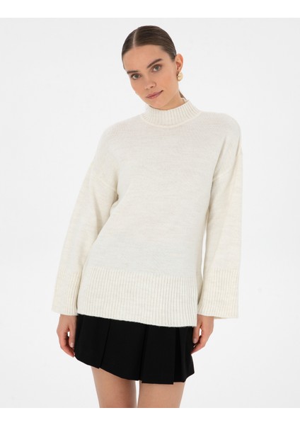 Kadın Ekru Comfort Fit Yarım Balıkçı Kazak 50310958-VR019