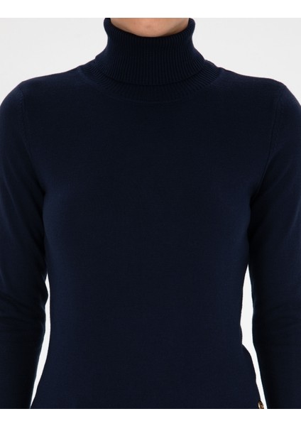 Kadın Lacivert Slim Fit Balıkçı Yaka Basic Kazak 50315747-VR033