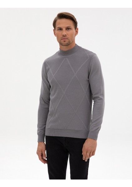 Erkek Gri Slim Fit Yarım Balıkçı Yaka Triko Kazak 50317520-VR024 modelleri