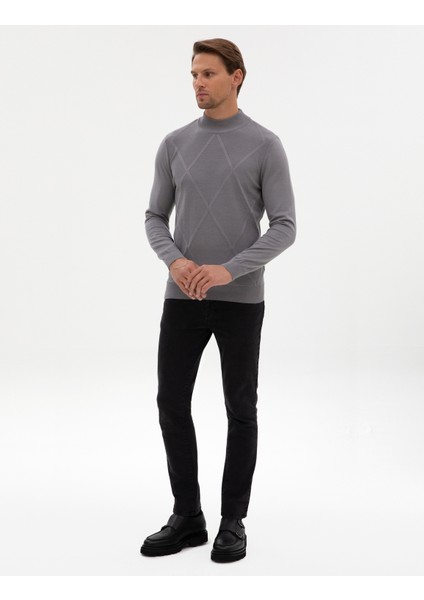 Erkek Gri Slim Fit Yarım Balıkçı Yaka Triko Kazak 50317520-VR024 fırsatları