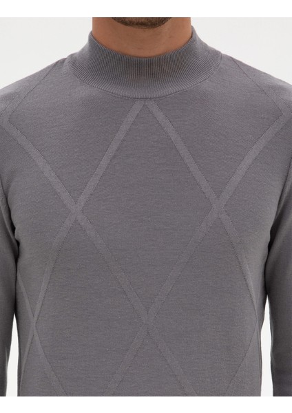 Erkek Gri Slim Fit Yarım Balıkçı Yaka Triko Kazak 50317520-VR024