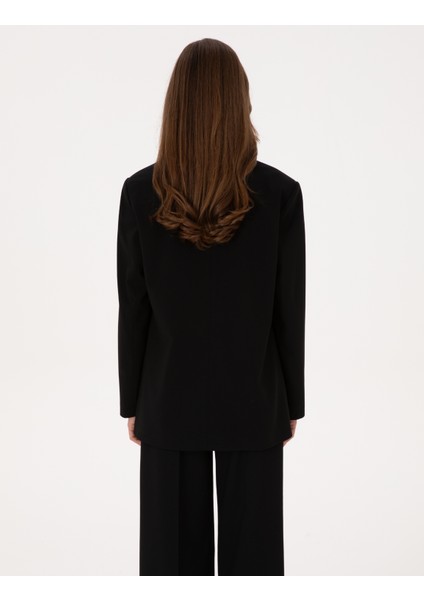Kadın Siyah Comfort Fit Kruvaze Ceket 50319433-VR046 indirimleri
