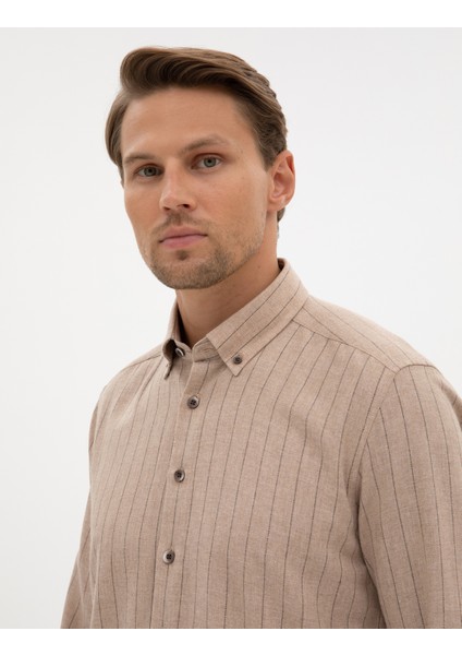 Erkek Vizon Çizgili Regular Fit Uzun Kollu Gömlek 50312366-VR052 fiyatları