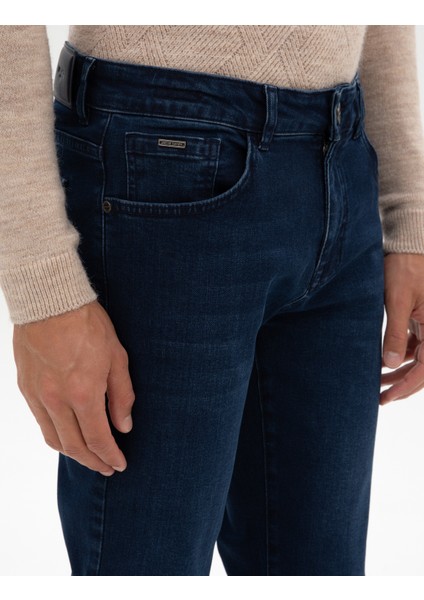 Erkek Lacivert Slim Fit Jean Pantolon 50315281-VR033 indirimleri