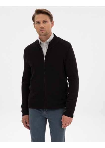 Erkek Siyah Slim Fit Fermuarlı Triko Hırka 50317341-VR046