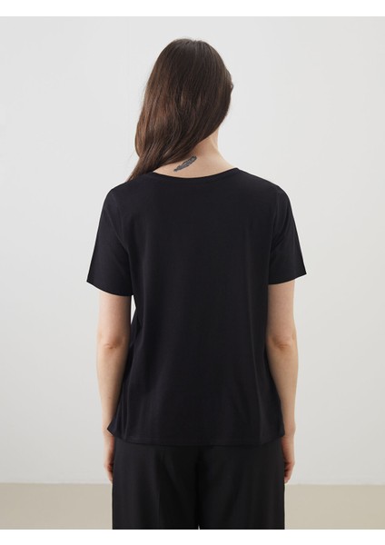 Yeni Sezon Bisiklet Yaka Çiçekli Kadın Tişört indirimleri