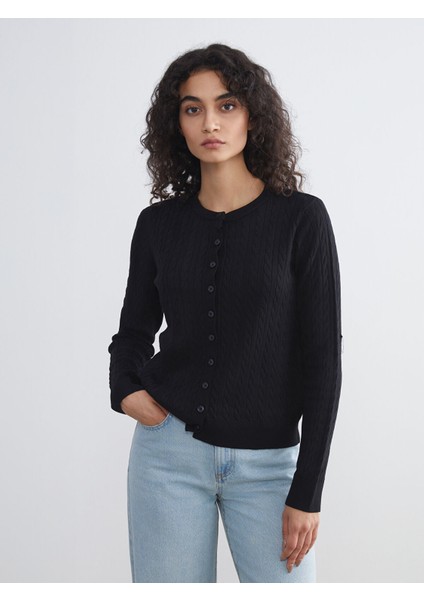 Yeni Sezon Bisiklet Yaka Kendinden Desenli Kadın Triko Hırka