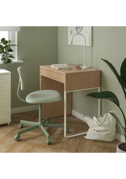Mıcke Çalışma Masası Ağartılmış Meşe Görünümlü 73 x 50 Cm