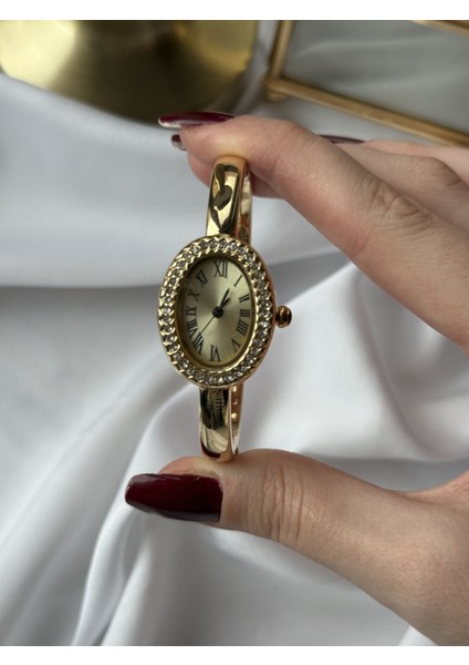 Gold Vintage Kelepçe Saat modelleri