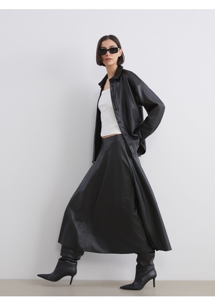 Yeni Sezon Deri Görünümlü Kloş Etek