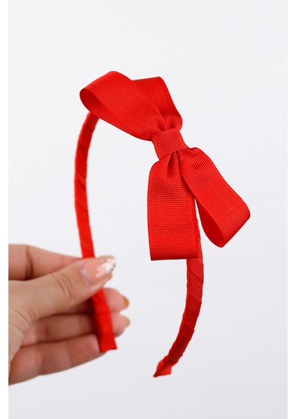 Kırmızı Fiyonk Detaylı Kız Çocuk Taç modelleri