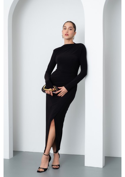 Kadın Siyah Uzun Kol Drapeli Uzun Elbise