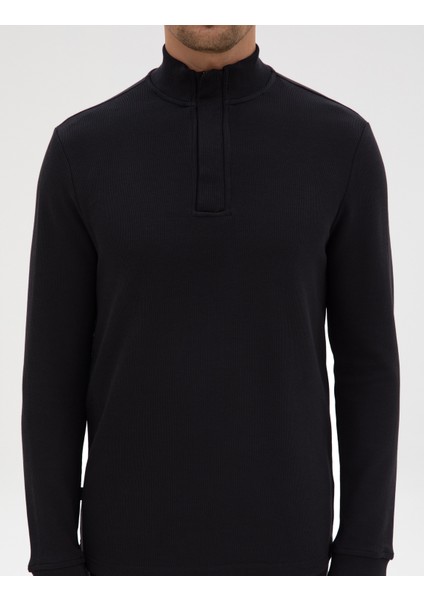 Erkek Siyah Regular Fit Sweatshirt 50309343-VR046