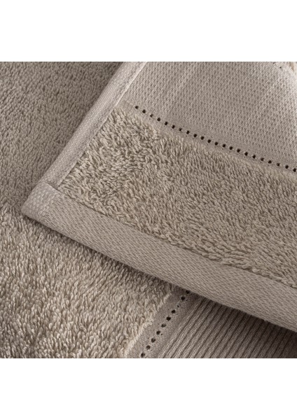 Lida Banyo Havlusu %100 Organik Pamuk Delik Işi Bej 80X150 cm