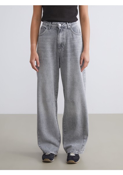 Yeni Sezon Baggy Fit Kadın Jean Pantolon fiyatları