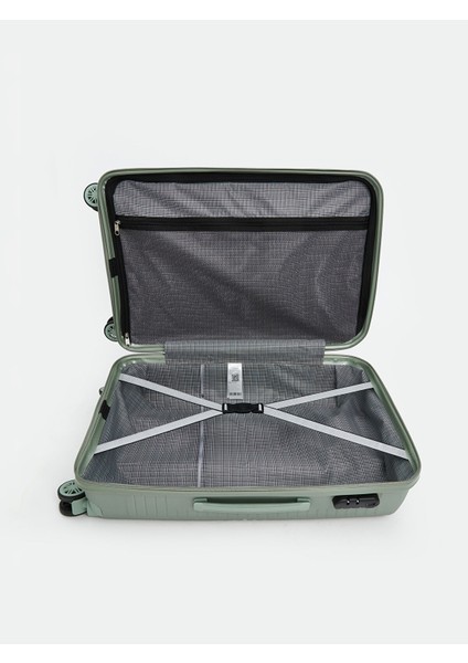 Yeni Sezon Kilit Detaylı Büyük Boy Valiz modelleri