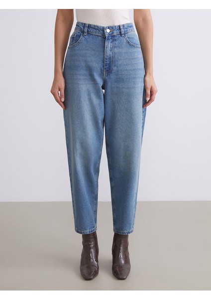 Yeni Sezon Barrel Fit Kadın Jean Pantolon fiyatları