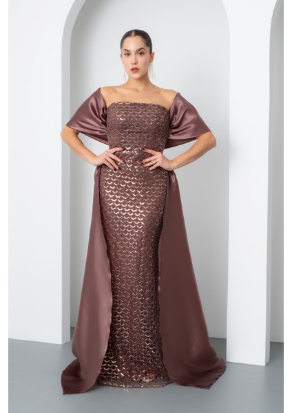 Kadın Kahverengi Straplez Boncuklu Saten Kuyruklu Uzun Abiye fiyatları