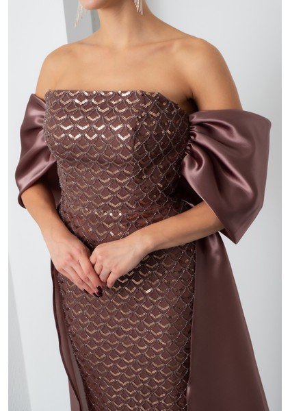 Kadın Kahverengi Straplez Boncuklu Saten Kuyruklu Uzun Abiye fırsatları