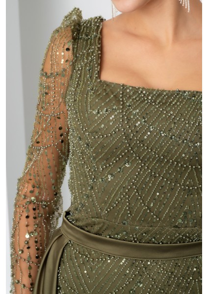Kadın Haki Uzun Kol Taşlı Saten Kuyruk Aksesuarlı Abiye indirimleri