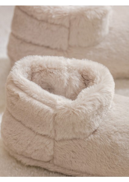 Yeni Sezon Kadın Pelüş Ev Botu modelleri