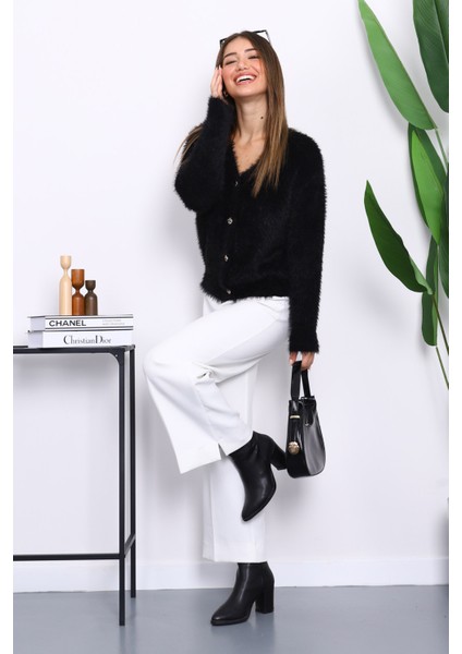 Siyah Dümeli Kısa Angora Yumoş Triko Hırka fiyatları