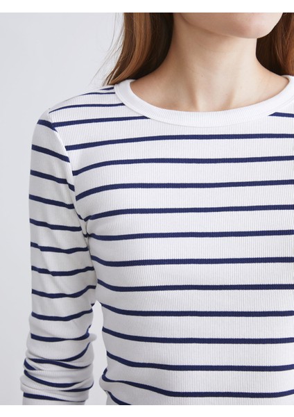 Yeni Sezon Bisiklet Yaka Çizgili Kadın Body fırsatları