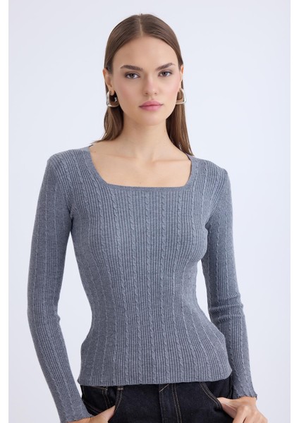 Kare Yaka Uzun Kol Triko Bluz fiyatları