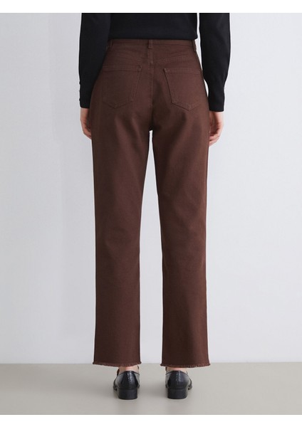 Yeni Sezon Standart Fit Kadın Pantolon fırsatları